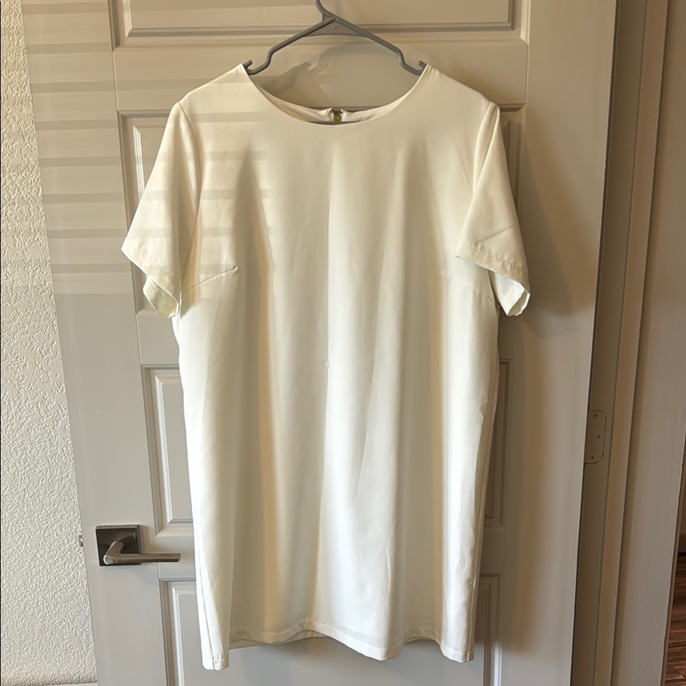 Lulu's White Sheath Mini Dress Crew Neck Short Sleeve